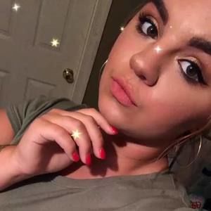 Meet your Posher, Whitney